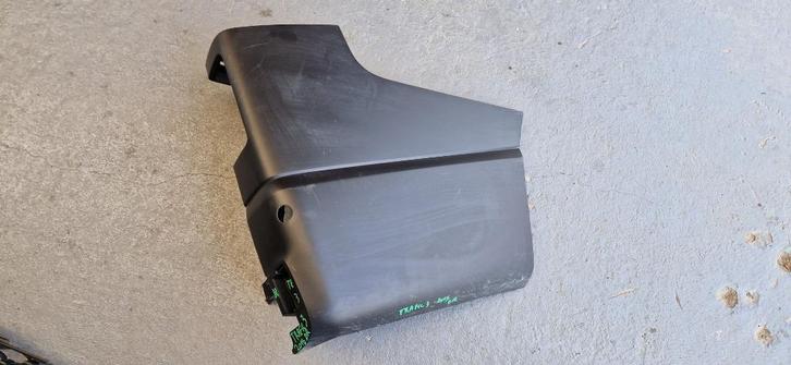 Pare choc arriere DROIT RENAULT TRAFIC 3 OPEL VIVARO parchoc, Autos : Pièces & Accessoires, Carrosserie & Tôlerie, Opel, Renault