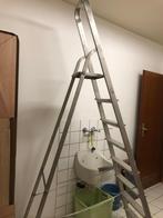 Grande échelle escabeau Pro - 8 marches 172 / 233 cm, Ophalen, Gebruikt, Ladder, 2 tot 4 meter