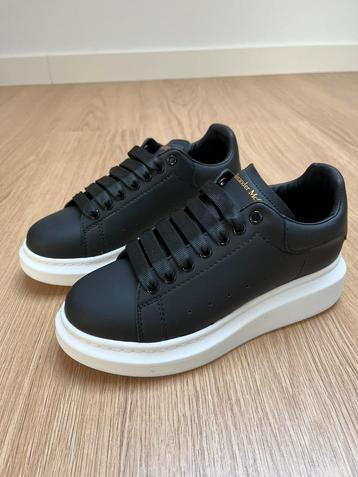 Alexander McQueen sneakers 38 beschikbaar voor biedingen