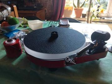 Project platenspeler rpm5 carbon, Enlèvement, Utilisé, Tourne-disque, Autres marques