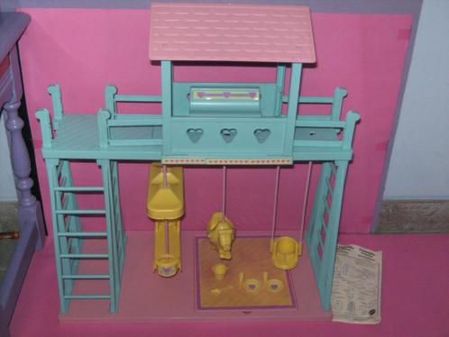 Vintage speeltuin van the heart family. (mattel 1985), Kinderen en Baby's, Speelgoed | Poppen, Gebruikt, Barbie, Ophalen of Verzenden