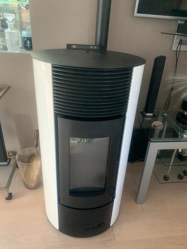 125Kw Tritone Fire pelletkachel, Huis en Inrichting, Kachels, Zo goed als nieuw, Vrijstaand, Pelletkachel, Overige brandstoffen