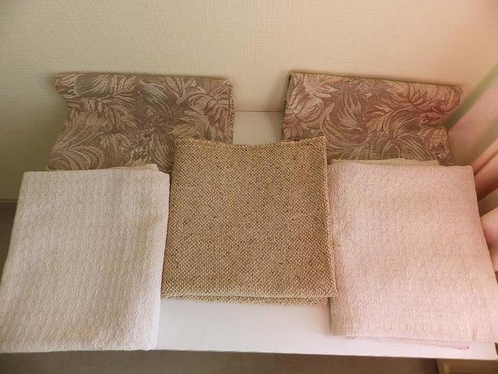 Lot Diverse Dikke Stofrestanten: €.5,00/Lot, Hobby en Vrije tijd, Stoffen en Lappen, Zo goed als nieuw, Overige materialen, Ophalen