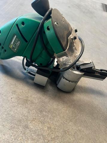 Kettingzaag slijpmachine beschikbaar voor biedingen