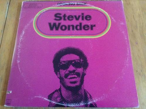 LP Stevie Wonder “Looking Back”, Cd's en Dvd's, Vinyl | R&B en Soul, Gebruikt, Soul of Nu Soul, 1960 tot 1980, 12 inch, Ophalen of Verzenden