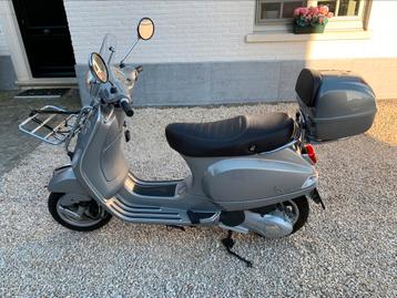 Vespa Touring 125cc in perfecte staat  disponible aux enchères