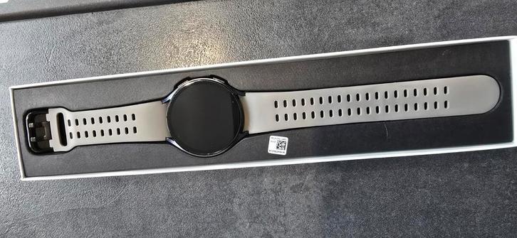 Samsung galaxy watch6, Handtassen en Accessoires, Smartwatches, Zo goed als nieuw, Ophalen of Verzenden