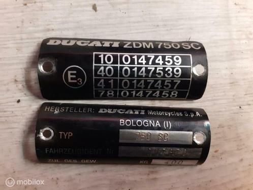 Identificatieplaatje typeplaatje SS Supersport 750, Motoren, Onderdelen | Ducati, Gebruikt, Ophalen of Verzenden