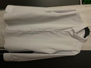  Chemise ZARA blanche – coupe slim fit – Taille L (42) beschikbaar voor biedingen