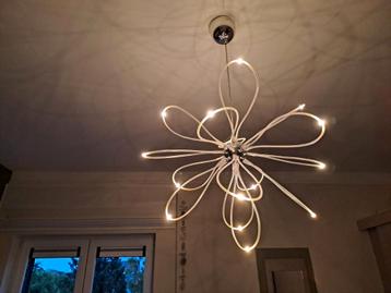 Plafondlamp beschikbaar voor biedingen