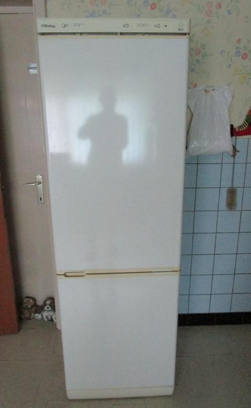 koelkast met diepvries, Elektronische apparatuur, Koelkasten en IJskasten, Zo goed als nieuw, Met aparte vriezer, 160 cm of meer