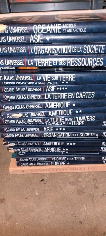 Atlas Universel - 20 volumes 