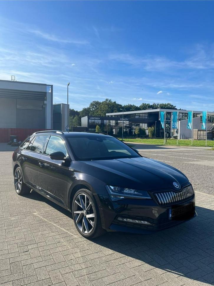 SKODA SUPERB SPORTLINE hybride, Auto's, Skoda, Particulier, Superb, ABS, Achteruitrijcamera, Adaptieve lichten, Adaptive Cruise Control