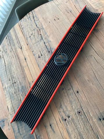 Grill vw golf 1 beschikbaar voor biedingen