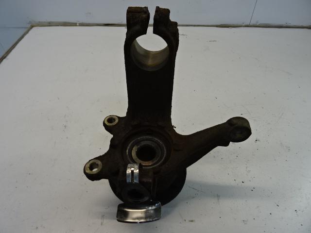 MOYEU DE ROUE AVANT DROIT Ford Mondeo III (01-2000/03-2007), Autos : Pièces & Accessoires, Freins & Transmission, Ford, Utilisé