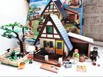 Playmobil 4207 Famille animaux Maison forestière- complet  disponible aux enchères