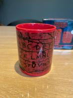 Mug Stranger Things, Enlèvement, Comme neuf, Autres styles, Tasse(s) et/ou soucoupe(s)