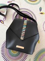 Sac bandoulière Little Marcel – Noir motif zébré, Enlèvement ou Envoi, Comme neuf, Noir