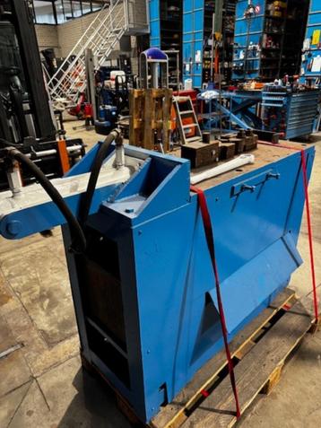 HYDRAULISCHE PLOOIMACHINE LVD, Enlèvement