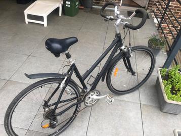 Vélo femme noir 28 pouces beschikbaar voor biedingen