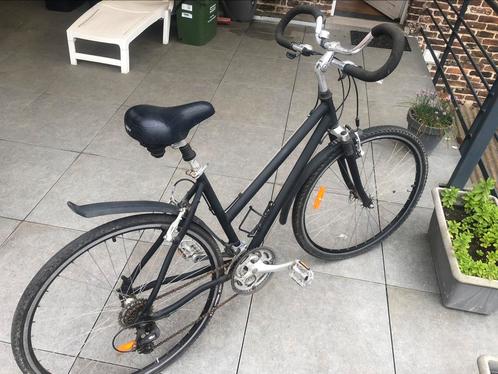 Vélo femme noir 28 pouces, Fietsen en Brommers, Fietsen | Dames | Damesfietsen, Versnellingen, Ophalen