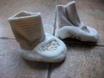 Babyslofjes met poesmotief, nooit gebruikt, Kinderen en Baby's, Babykleding | Schoentjes en Sokjes, Ophalen of Verzenden, Zo goed als nieuw