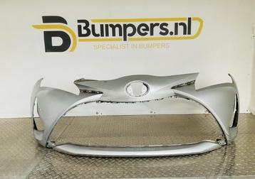 BUMPER Toyota Yaris Facelift pdc 2017-2020 VOORBUMPER 2-D2-1 beschikbaar voor biedingen