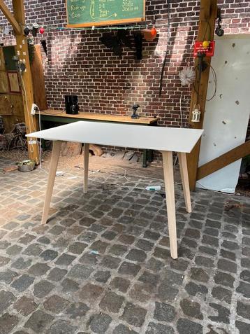 Hoge tafel (buffettafel, keukeneiland, bartafel, statafel), Enlèvement, Comme neuf