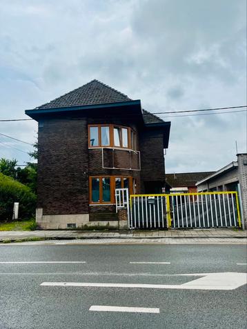Maison 8 chambres en colocation ideal pour travailer,commun, 50 m² ou plus, Charleroi