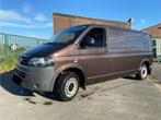 Volkswagen T5 2.0 DSG (verlengde versie), Auto's, Bestelwagens en Lichte vracht, Automaat, Euro 5, 4 cilinders, Bruin