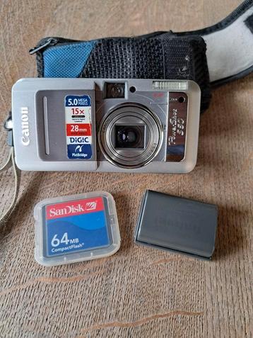 Digitale fotocamera  beschikbaar voor biedingen