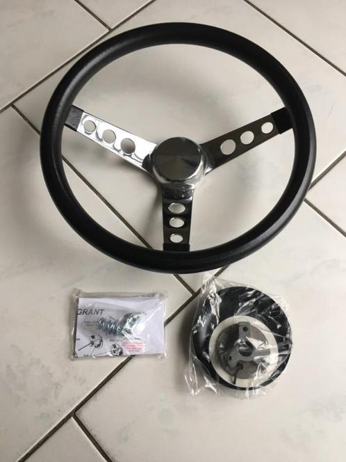 Te koop stuur incl. Bevestigings materialen Dodge w200 d200, Auto-onderdelen, Klein materiaal, Amerikaanse onderdelen, Oldtimer onderdelen