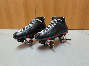 Riedell Blue streak + Pilot Falcon plates ROLLER DERBY beschikbaar voor biedingen
