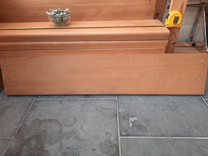 traptreden in massief beukenhout, Doe-het-zelf en Bouw, Hout en Planken, Gebruikt, Overige typen, Beuken, 25 tot 50 mm, Ophalen