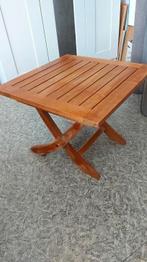 Kleine teakhouten tafel., Huis en Inrichting, Tafels | Bijzettafels, Ophalen, Zo goed als nieuw