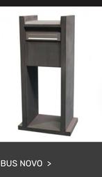 Brievenbus in beton Expo ruimte, Ophalen, Zo goed als nieuw, Beton