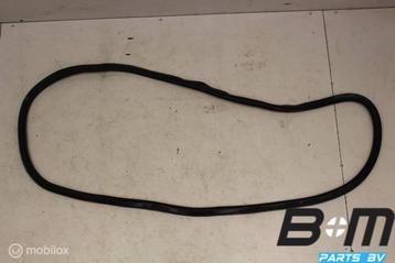 Portierrubber carrosseriezijde LV of RV Audi A3 8V 8V5831721 beschikbaar voor biedingen