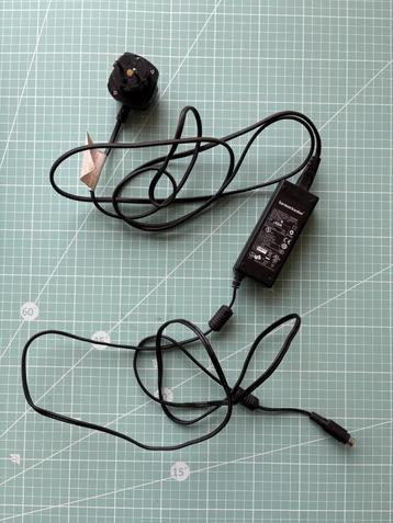 Harman Kardon 16V 1.5A Voeding Adapter  beschikbaar voor biedingen