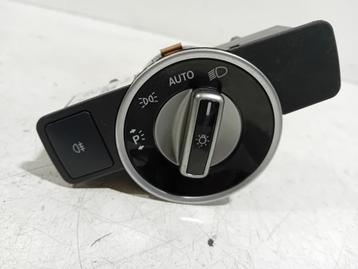 INTERRUPTEUR D'ECLAIRAGE GLA (156.9) (A2129050551), Utilisé, Mercedes-Benz