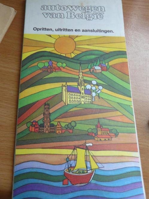 Oude autowegenkaart BE met vermeldingvan opritten, aansluiti, Verzamelen, Overige Verzamelen, Zo goed als nieuw, Ophalen