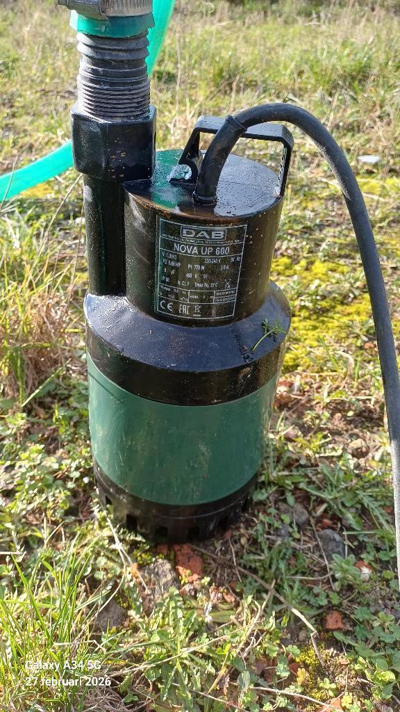 DAB Nova up 600 dompelpomp, Tuin en Terras, Waterpompen, Gebruikt, Elektrisch, Dompelpomp, Ophalen