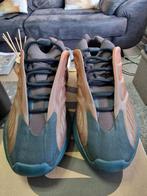 Basket Yeezy 700 43, Vêtements | Hommes, Chaussures