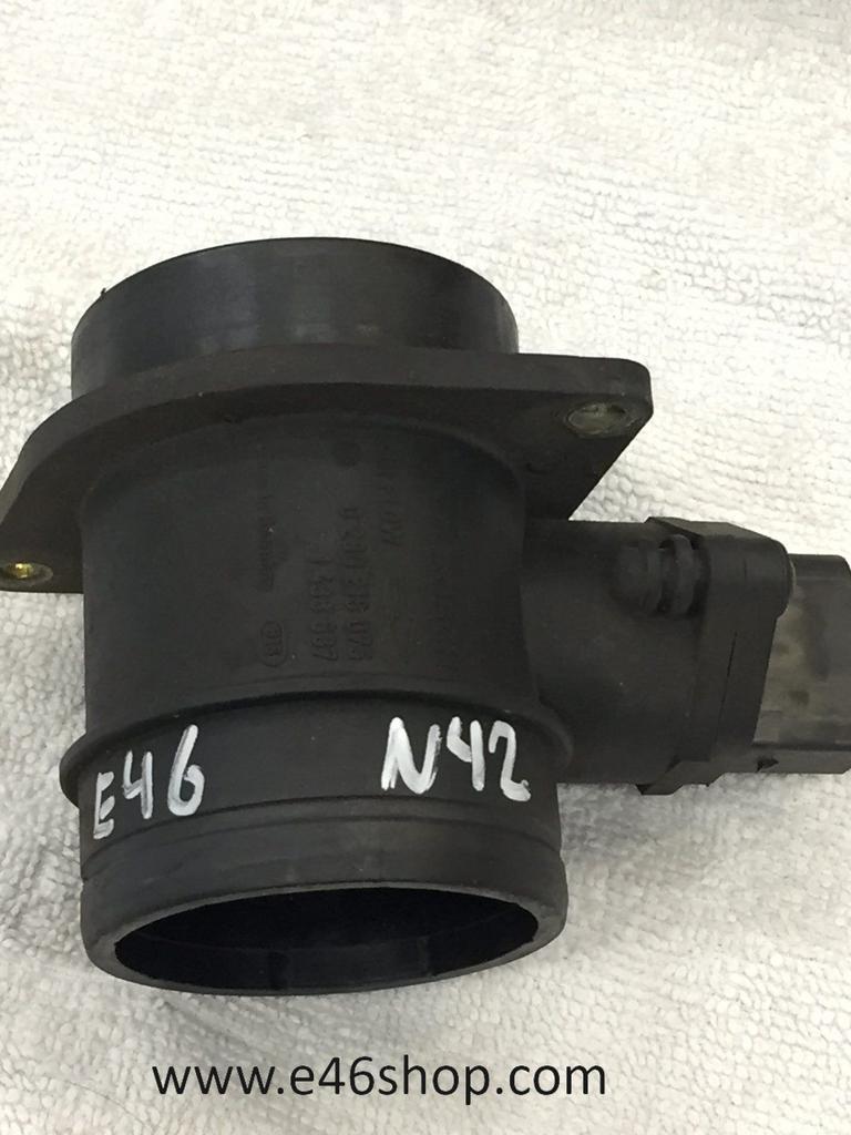 Luchtmassameter BMW E46 E81 E87 E90 E91 E92  oe 1438687, Auto-onderdelen, Motor en Toebehoren, BMW, Gebruikt, Ophalen of Verzenden