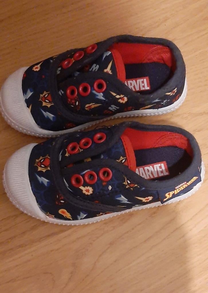 Chaussures bébé Matvel 23 neuves, Enfants & Bébés, Vêtements de bébé | Chaussures & Chaussettes, Enlèvement ou Envoi