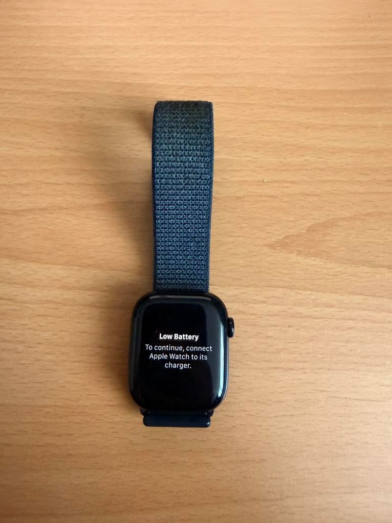 Apple Watch Series 10 44mm, Handtassen en Accessoires, Smartwatches, Gebruikt, Conditie, Zwart, IOS
