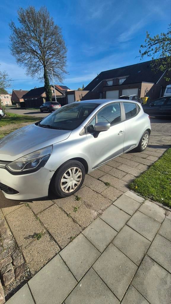 Renault Clio 1.5dci pour export ou mise en page, Autos, Achat, Boîte manuelle, Noir, 5 portes