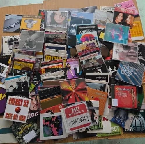 Single cd's +_ 900stuks, Ophalen of Verzenden, Pop