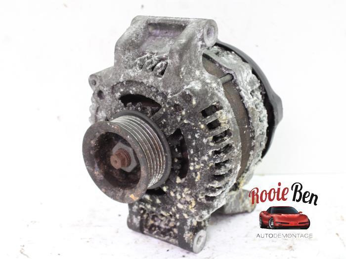 Dynamo d'un Chrysler Voyager, Autos : Pièces & Accessoires, Moteurs & Accessoires, Chrysler, Utilisé, 3 mois de garantie, Enlèvement ou Envoi