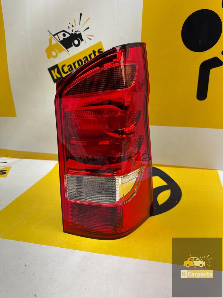 Feu arri re droit Mercedes Classe V W447 Vito A4478200164, Mercedes-Benz AG, Mercedes-Benz, Utilisé, Mercedesstrasse 120
70372  Stuttgart, DE