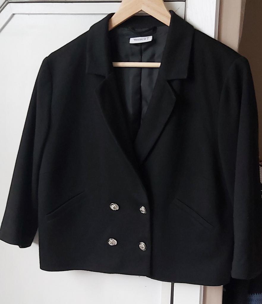 Prachtig kort jasje 46 Yessica., Kleding | Dames, Grote Maten, Ophalen of Verzenden, Zo goed als nieuw, Jasje of Colbert, Yessica